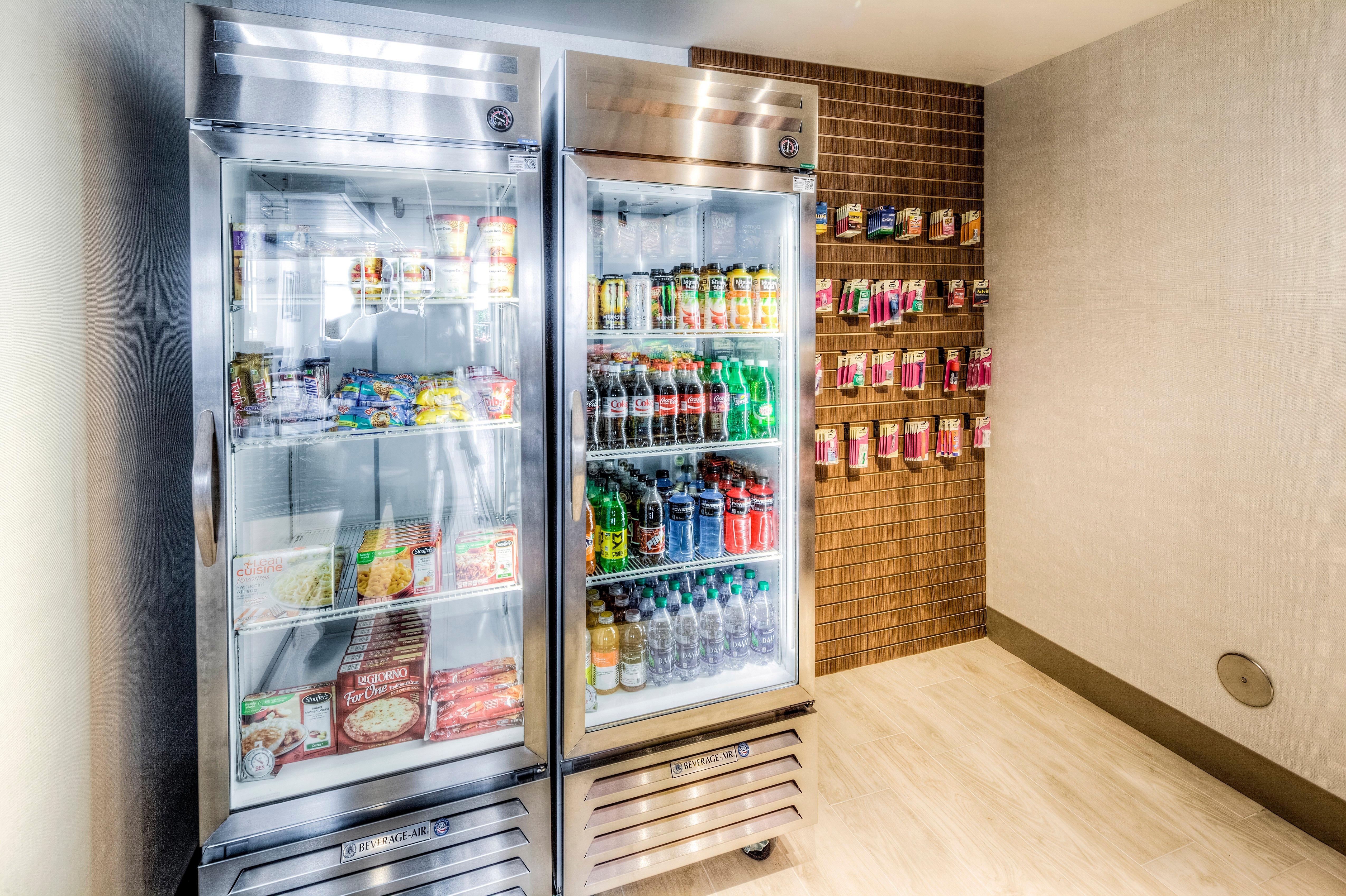 Holiday Inn Express & Suites Cleveland/Westlake By Ihg Екстериор снимка